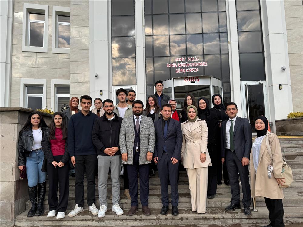 Yalova Üniversitesi Adli Bilimler ve Ceza Hukuku Kulübü "Kurumlar Gezisi" Gerçekleştirdi